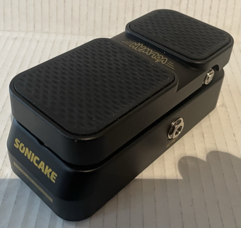 WAH Volume Combo Pedal