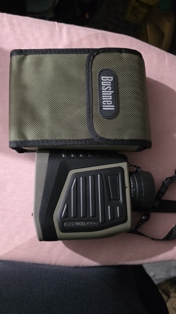 Bushnell Elite 1600 Arc Range Finder