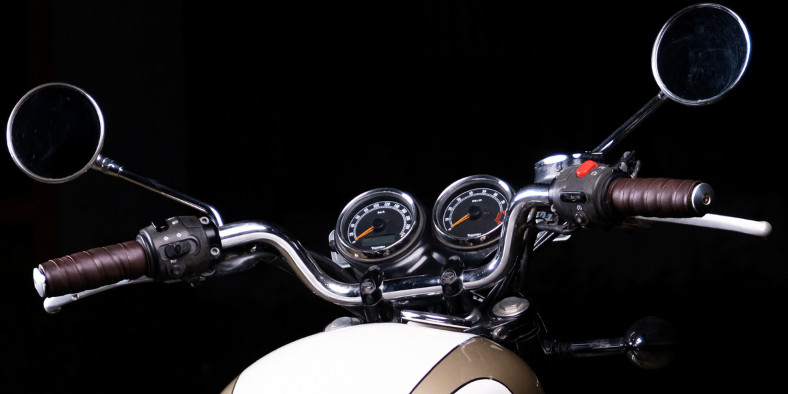 Fit For Royal Enfield Handlebar Grip Wraps for INTERCEPTOR 650 -