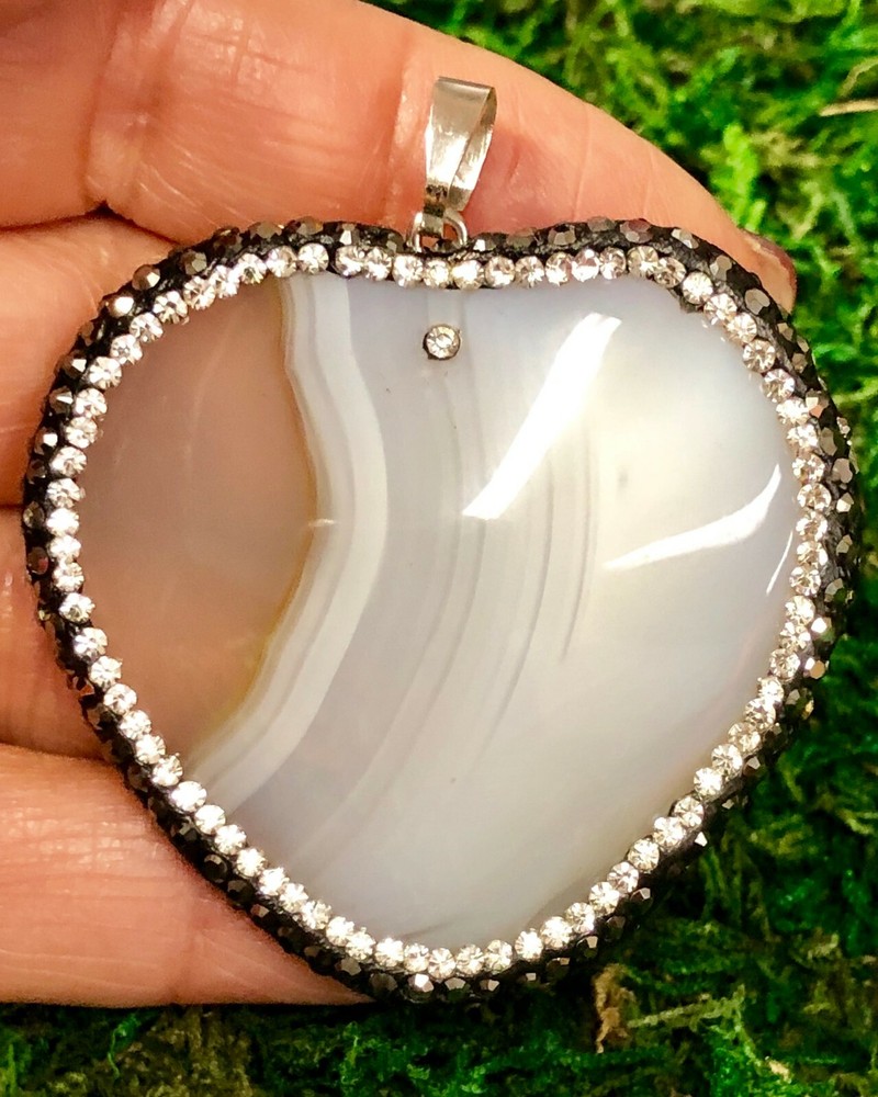 NATURAL AGATE HEART SHAPED NECKLACE 18"-22"