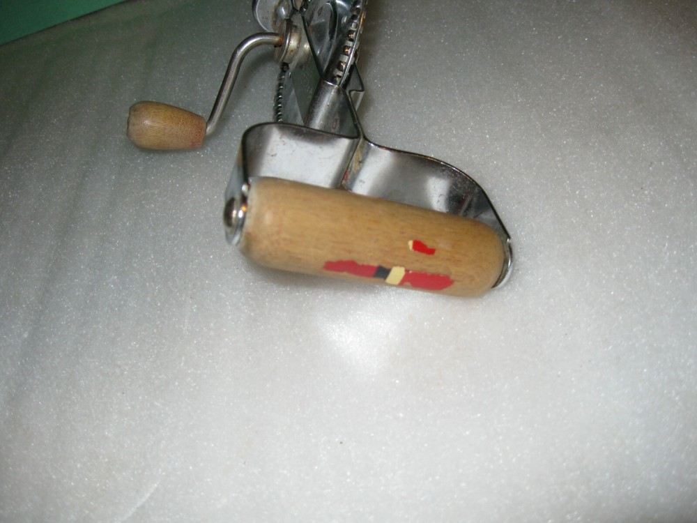 Early Ecko High Speed Beater Pat Applied for / Open handle