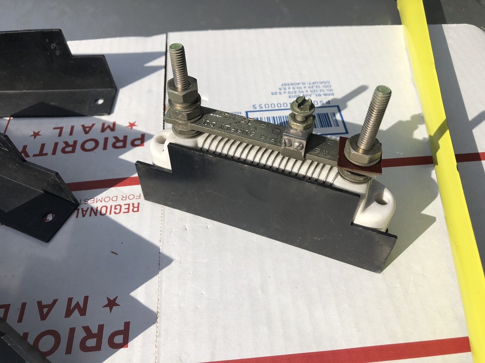 5 Insulating Spacers used between Adjustable Resistors Railroad Track Circuits