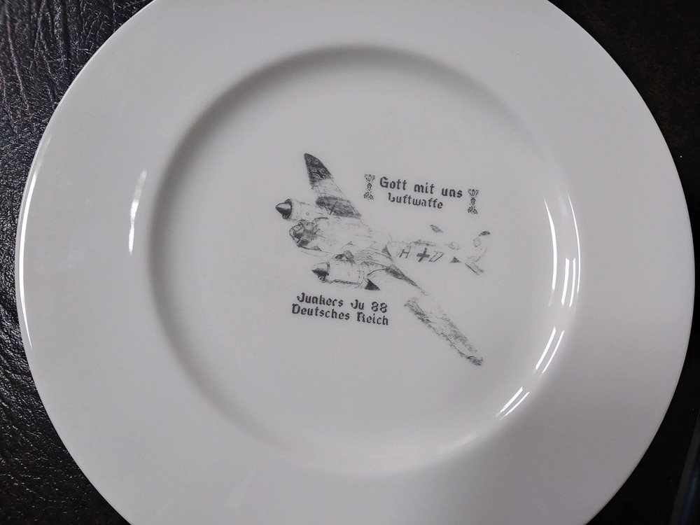 Vintage Dinner Plate. Plane World War II WW2 Great Condition