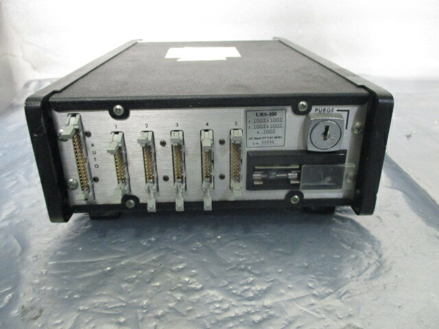 Unit Instruments URS-100 Mass Flow Controller and readout, 421271