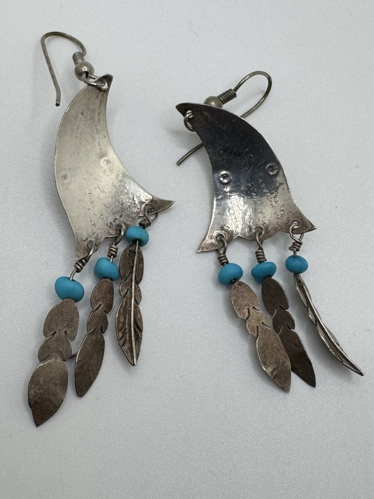 VINTAGE SOUTHWESTERN TURQUOISE SILVER DANGLE FEATHER EARRINGS
