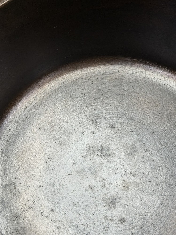 Wagner Sidney O - #8 Dutch Oven