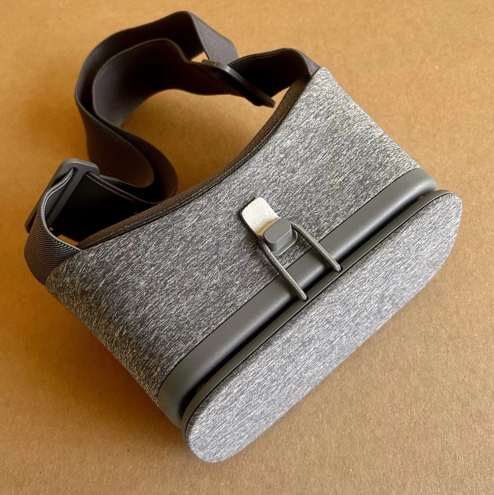 Google Daydream View VR Headset - No remote - Goggles