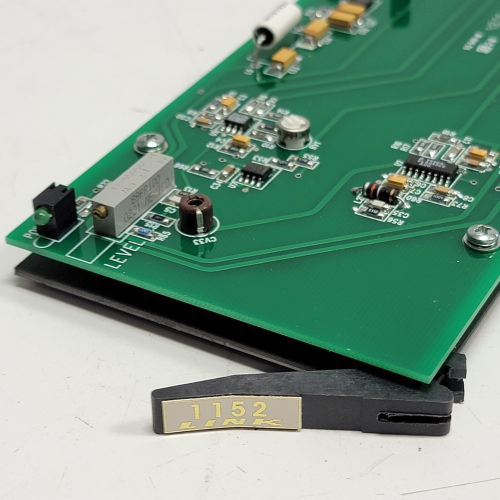 Link Electronics Digiflex Chassis Model 1152 Analog Video Distribution Amplifier