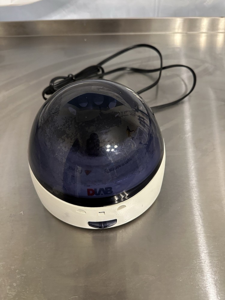 DLAB D1008 Mini Lab Centrifuge In Perfect Working Condition ￼