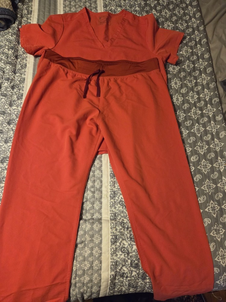 Womens Orange FIG scrub set xlarge