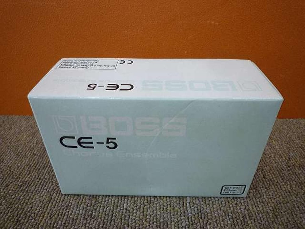 BOSS CE-5 Chorus Ensemble Guitar Effects Pedal Used