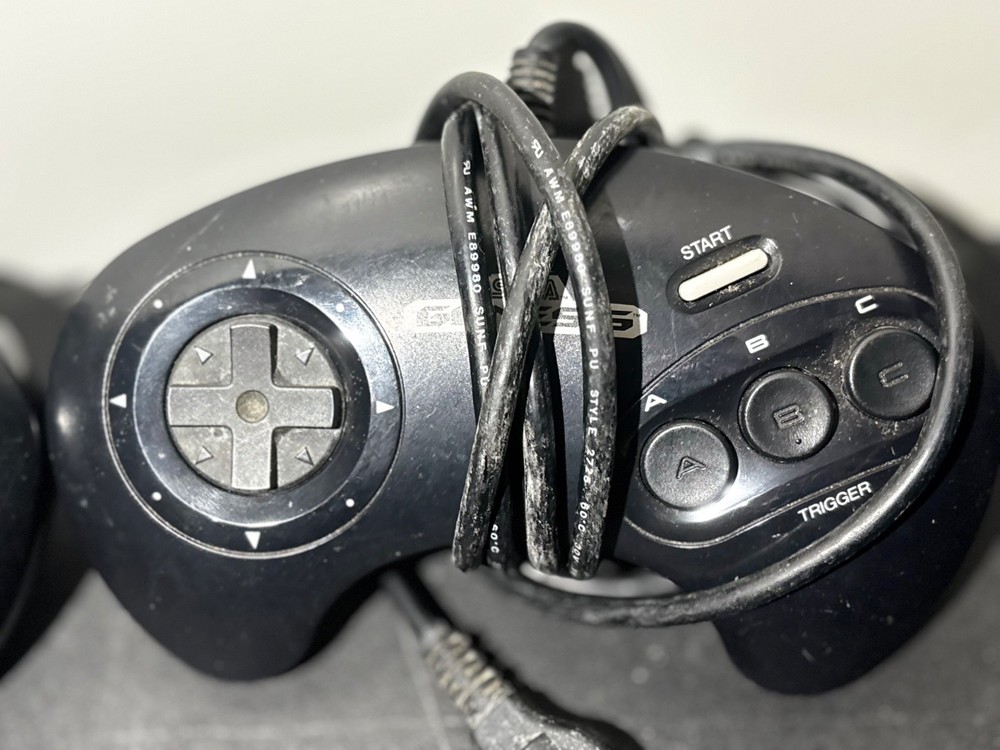 Sega Genesis Model 2 Console Bundle - Tested & Working - 2 Controllers & Cables