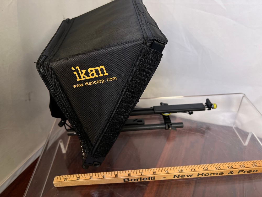 iKan iPad Tablet Teleprompter