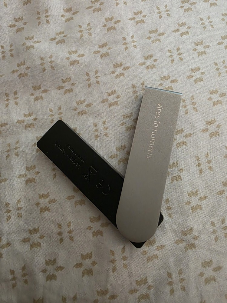 Ledger Nano X Crypto Hardware Wallet Bluetooth USB-C Reset Tested Working