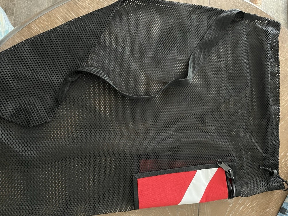 Dive Bag Mesh 31 X 19 NWOT