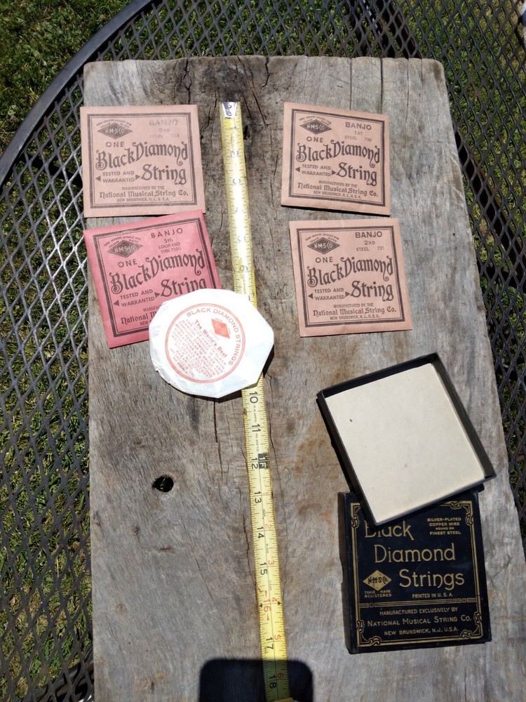 Vintage Black Diamond Strings Banjo Strings Box