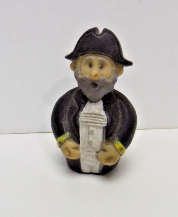 VINTAGE CAPTAIN FINGER PUPPET