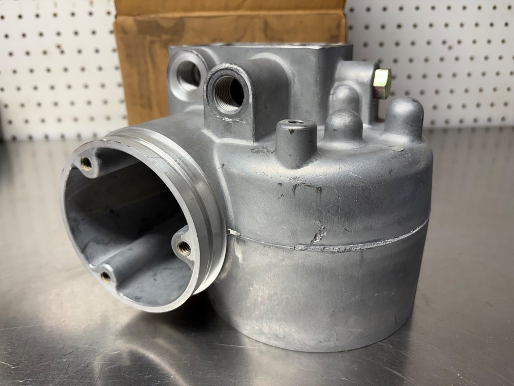 NEW GENUINE MEYERS 15573 Sump Base E46 E47 E57 E57H