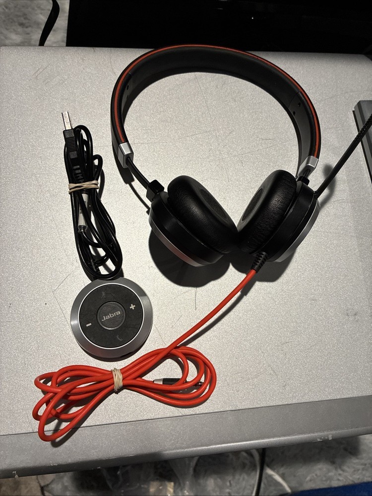 Jabra Evolve 40 Wired Stereo USB Headset HSC017 W/ Controller ENC010