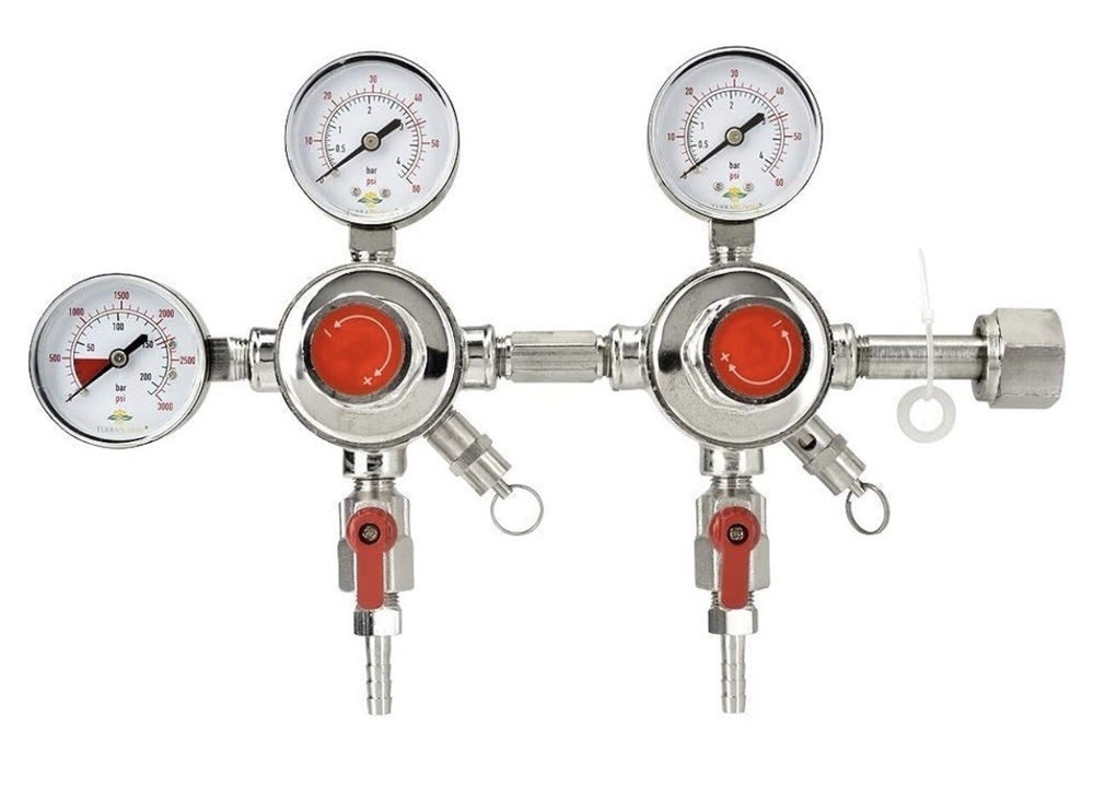 Dual System 2 Stage CO2 Pressure Regulator