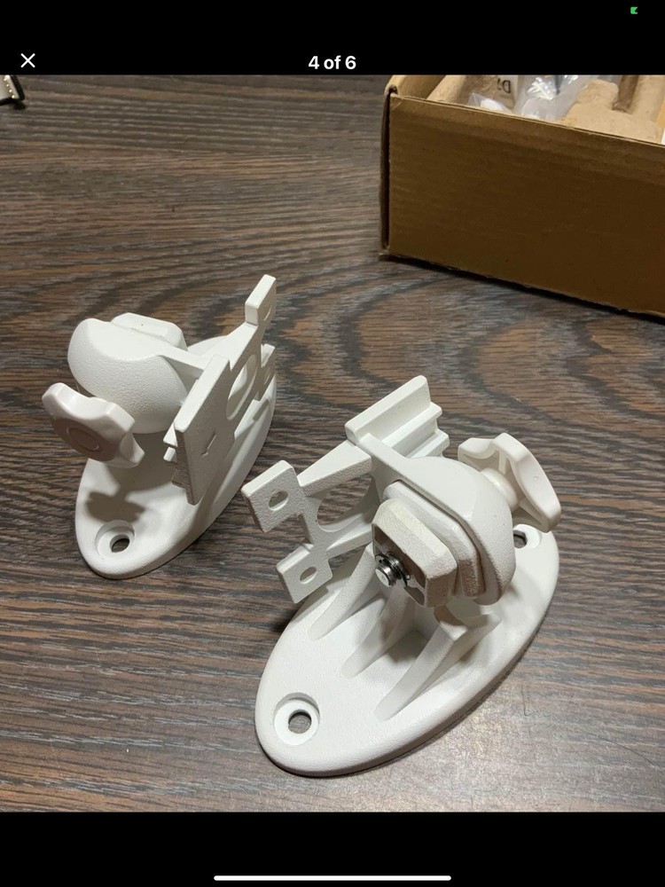 AmazonBasics Wireless Speaker Wall Mounts For Sonos Play Adjustable Play 1&3 New