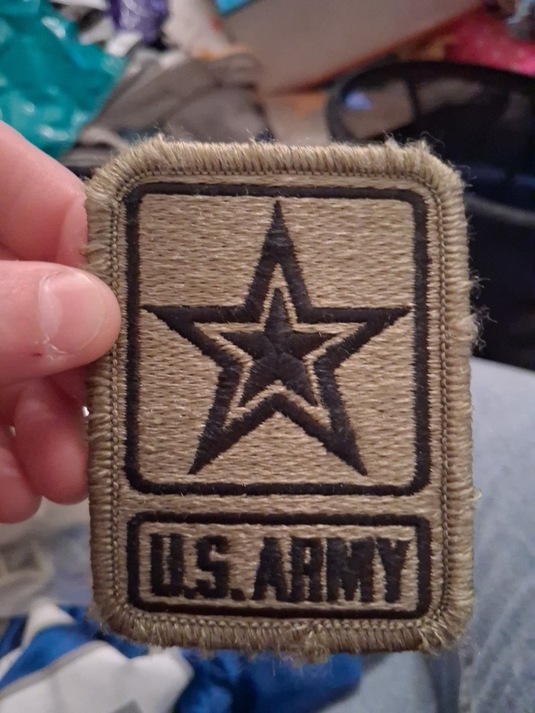 Patch- US Army (25-242)