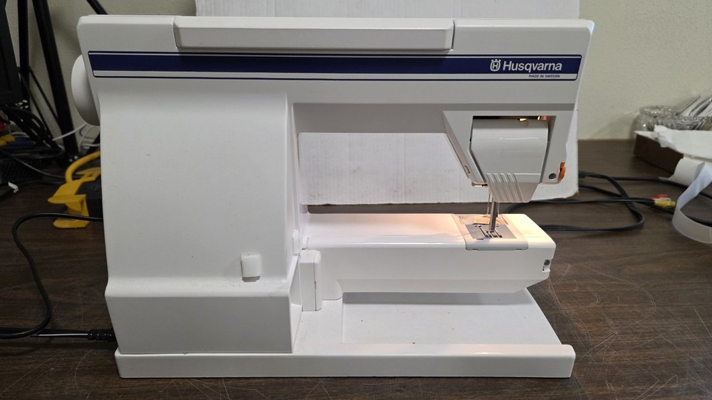 Husqvarna Viking Rose Sewing Machine