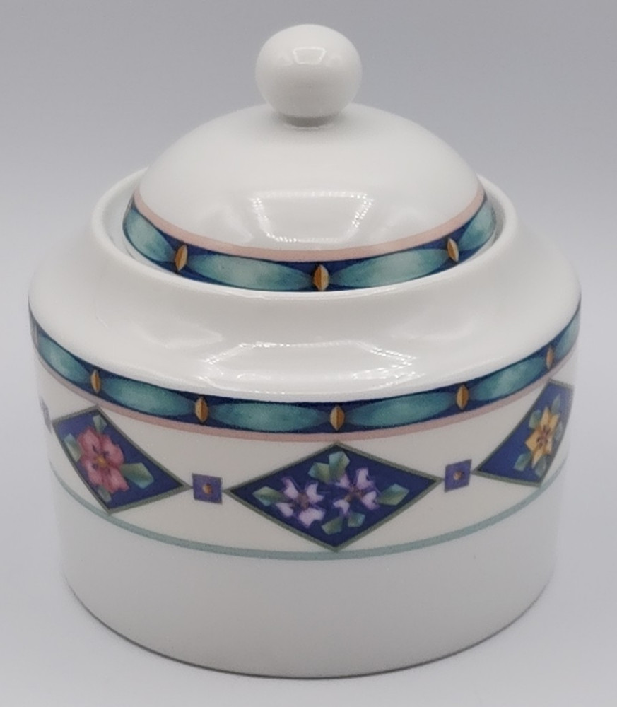 Pfaltzgraff Crystalflora Sugar Bowl with Lid