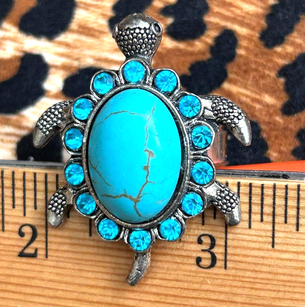 Woman's Vintage Turquoise Turtle Ring Silvertone Adjustable