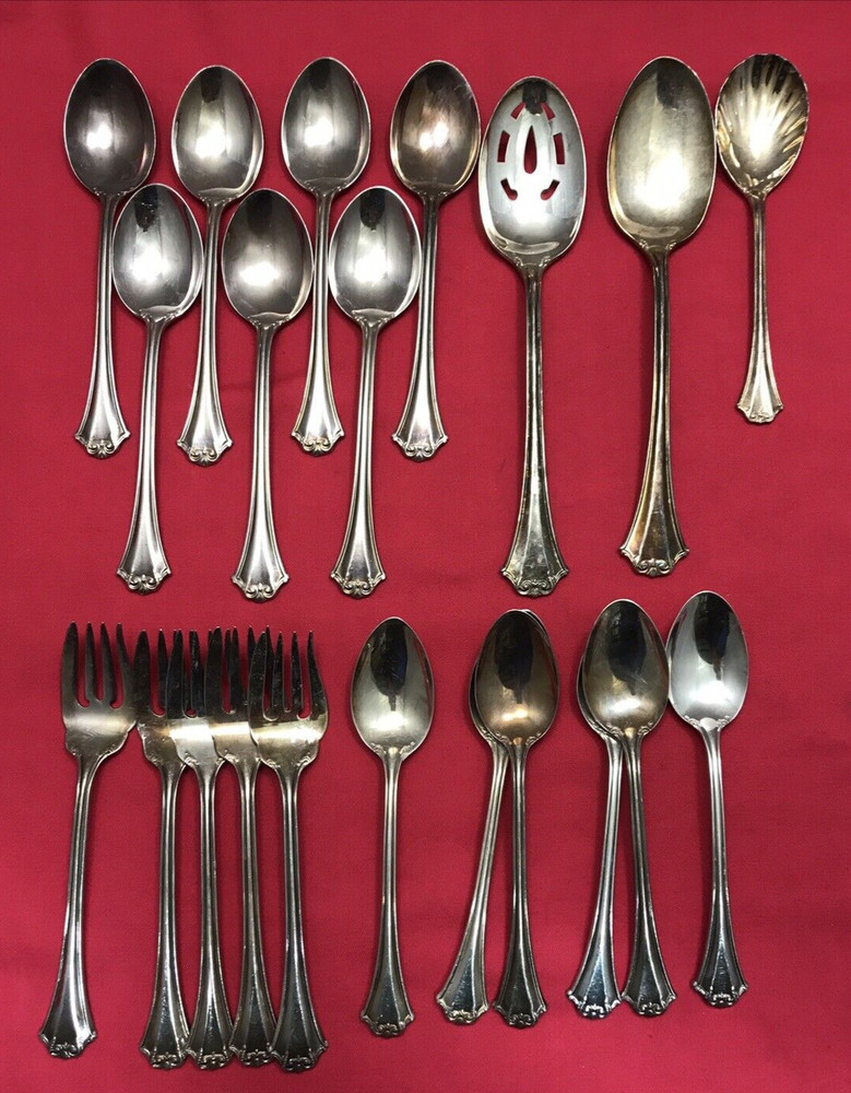 21 Pc FRENCH CHIPPENDALE Silverplated FORKS SPOONS + SERVING PCS Reed & Barton