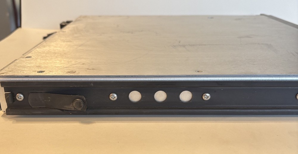 Tektronix VITS 200 NTSC Vits Inserter Powers On, Passes Self Test