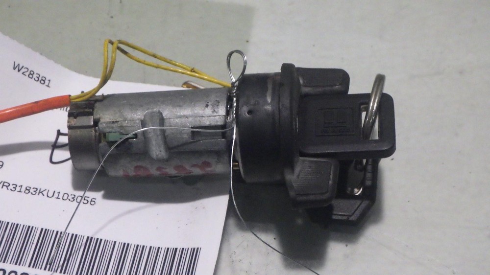 89 CADILLAC ALLANTE Ignition W/Key