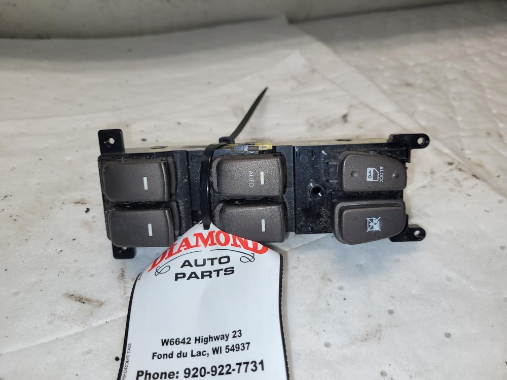 HYUNDAI SONATA Front Door Switch Driver's; lock and window (master) 09 10