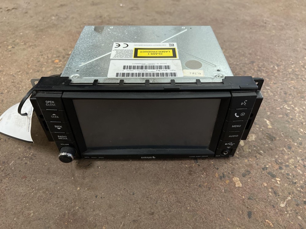 2009 COMPASS STEREO RECIEVER ID#: P05064758AB