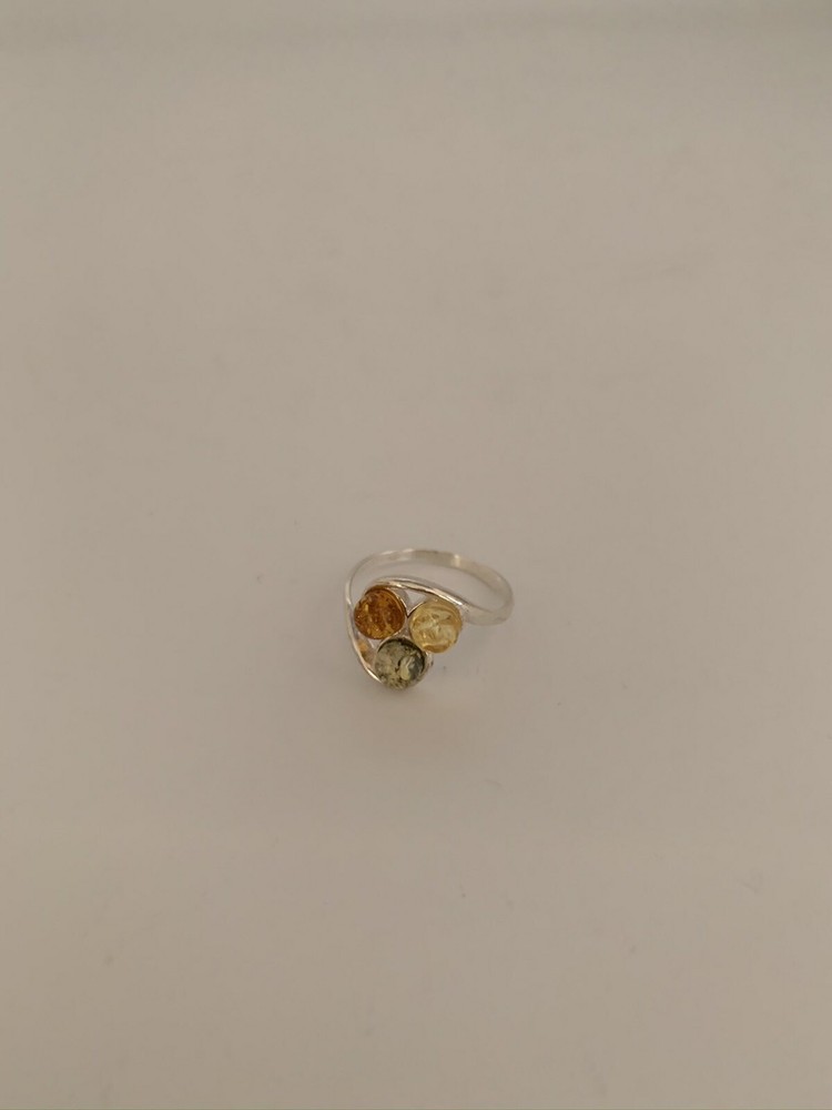 Three Color Amber sterling silver Ring Size 7.5 A.477.