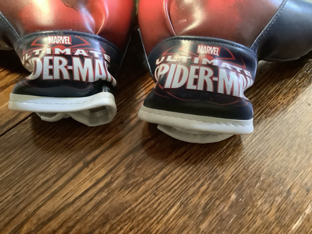 Ultimate Spider Man Kid Boxing Gloves