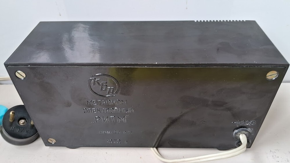 Vintage Electronic Metronome RHYTHM Transistor Soviet Russia USSR 1972