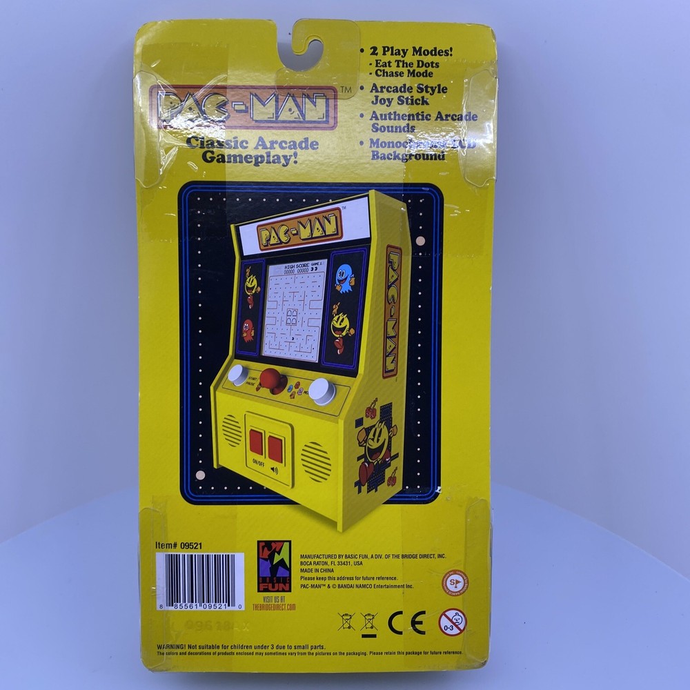 Pac-Man Mini Handheld Arcade Machine New in Package!