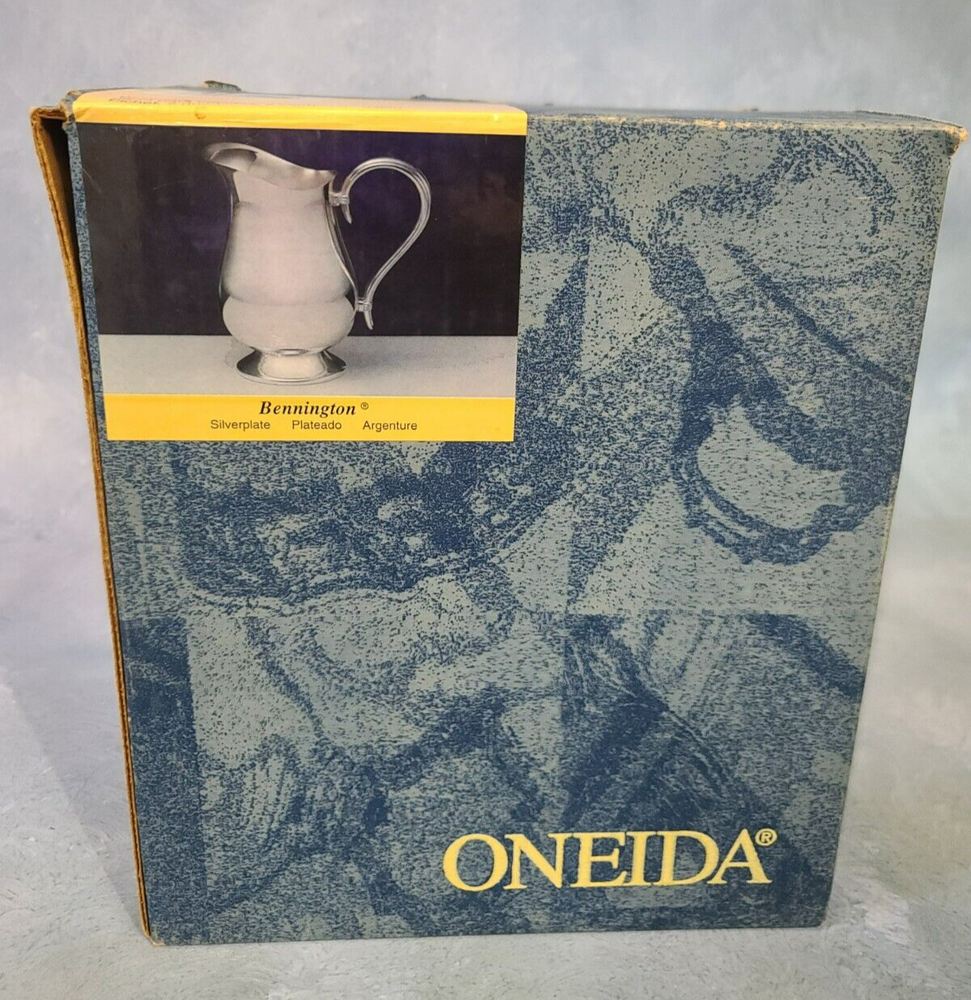 Oneida Bennington Silverplate Beverage Pitcher 2 Quart
