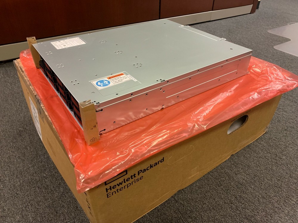M0S96A HPE MSA Modular Smart Array 2040 LFF Disk Enclosure HPE Retail NEW OPEN