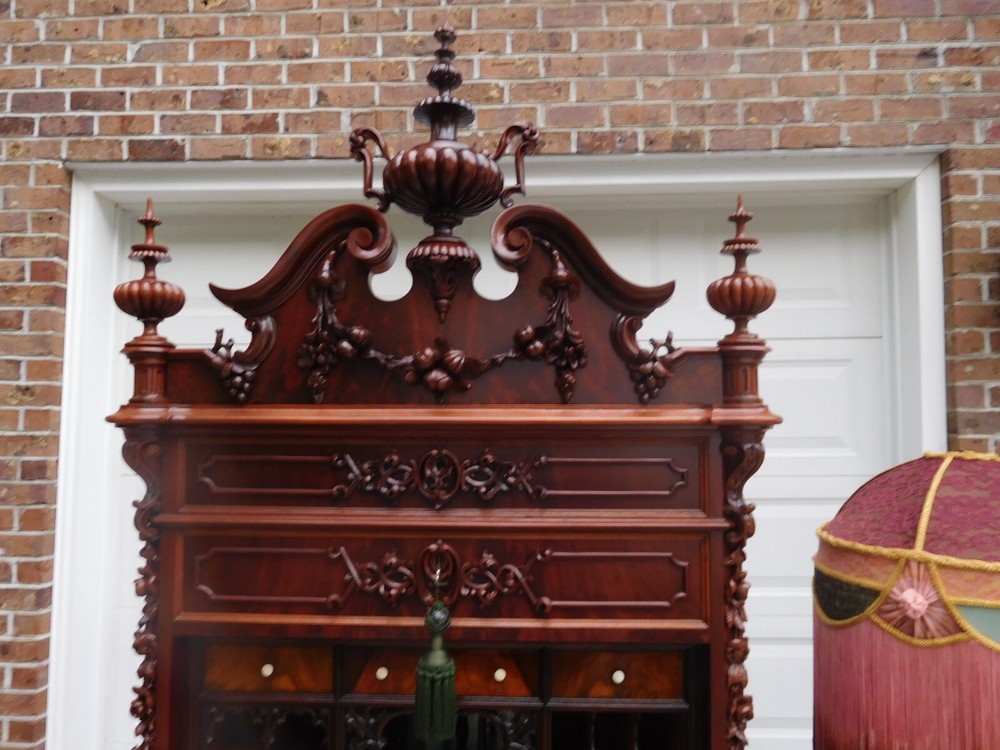EXTRAORDINARY VICTORIAN ABATTANT SECRETARY