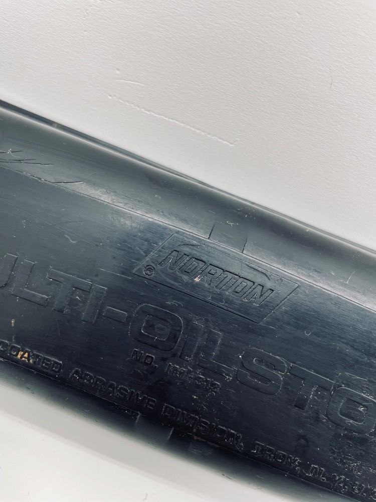 Norton Multi-Oil-Stone Knife Sharpening System