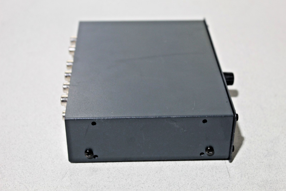 Kramer VM-30AV distribution amplifier