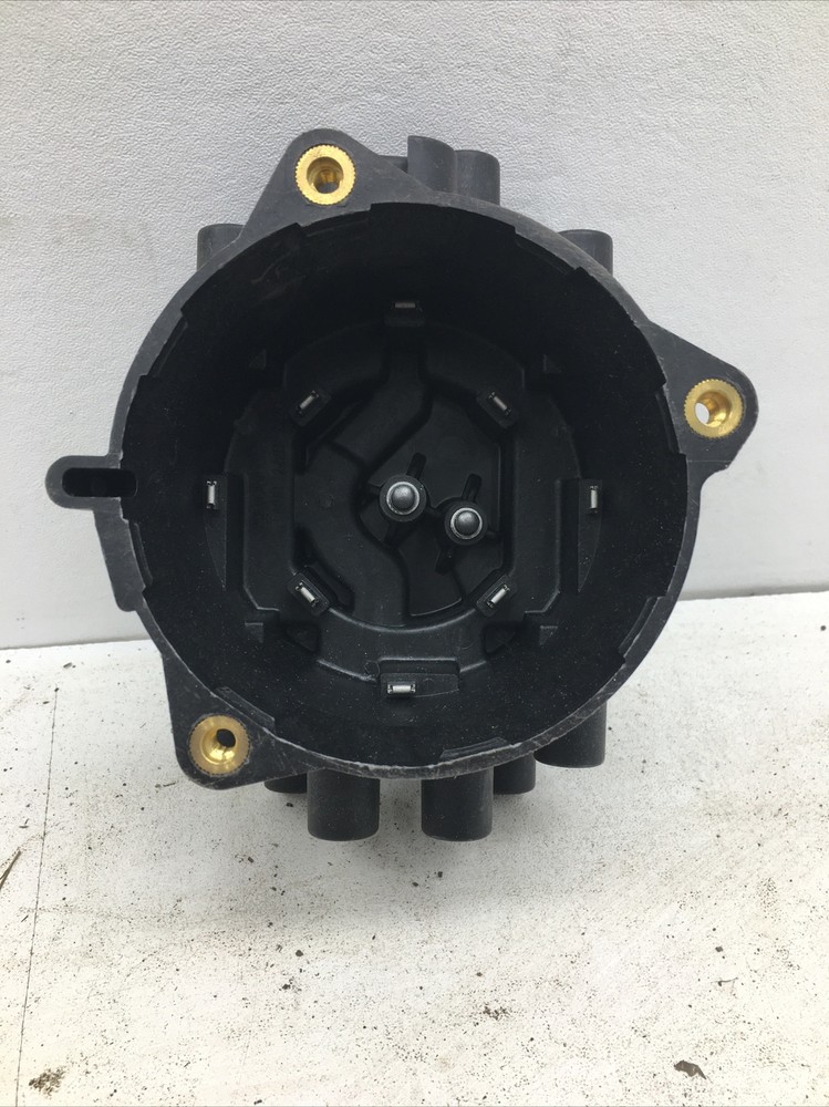 Wells Certified Performance Distributor Cap JA974 (New Old Stock)