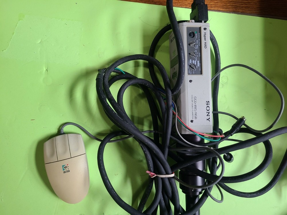 Sony Camera CCD IRIS/RGB Color video Camera Hyper HAD  DXC-151A