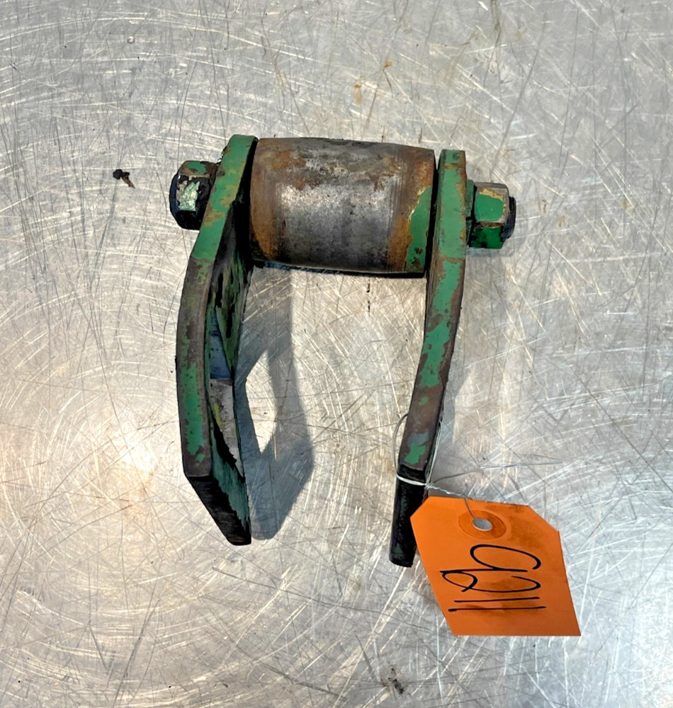 1965 Oliver 1850 Tractor Hitch Drawbar Roller Bracket