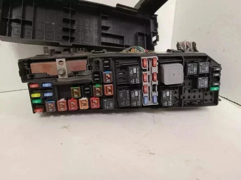 2010-2013 Ford Transit Connect Engine Fuse Box OEM