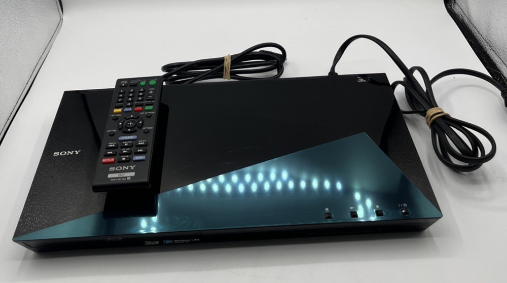 Sony BDP-BX510 3D Blu Ray Player W/OEM Remote + HDMI Cable