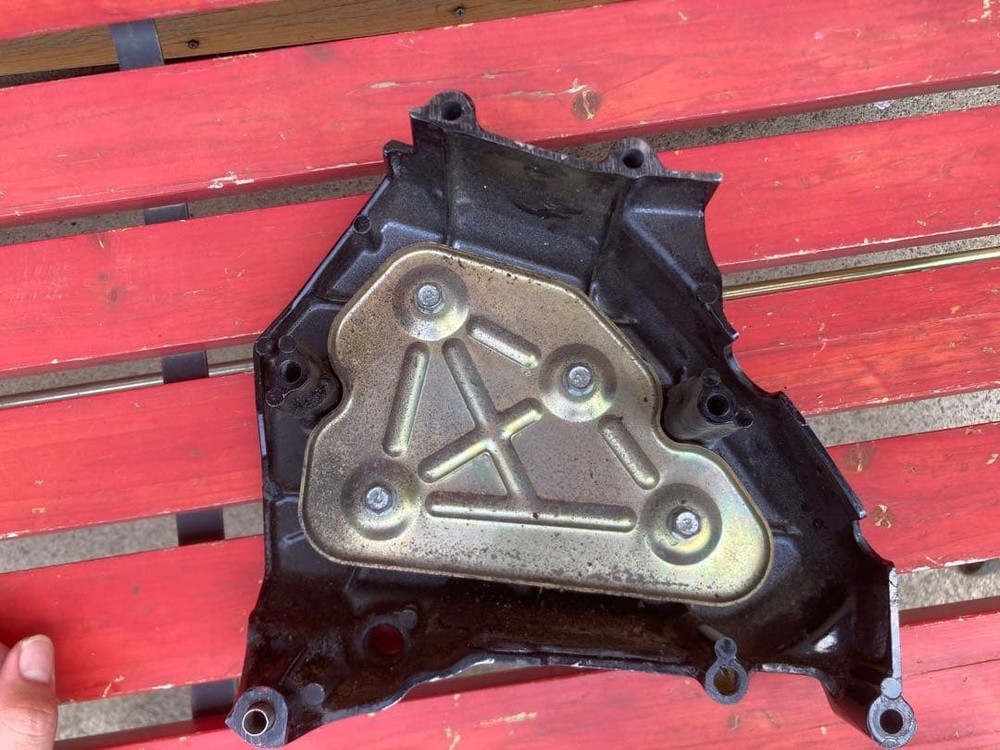 Zephyr 400χ G1 Genuine Sprocket Cover
