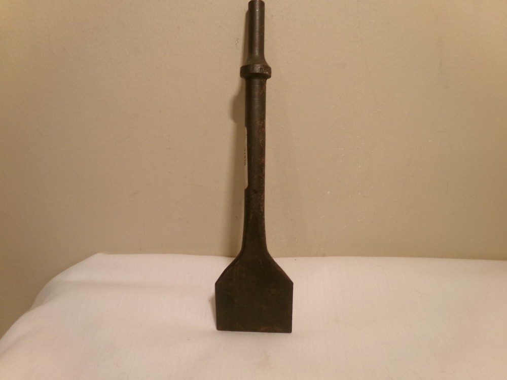 Pneumatic Scraper 2" x 8 1/2" - 31970